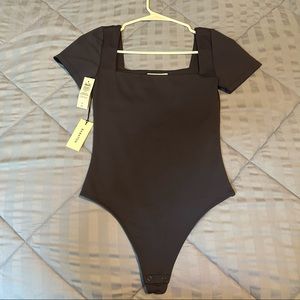 New Sculpt Short Sleeve Bodysuit Navy Size Small
